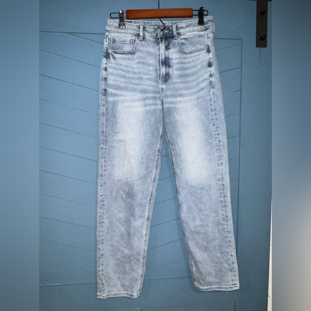 American Eagle Mom Jean LIKE NEW